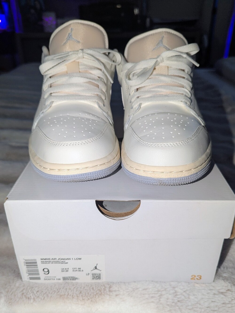 Women’s Air Jordan 1 Low Sail/Ghost/Coconut Milk Colorway Size 9 DC0774-106 - Picture 2 of 9